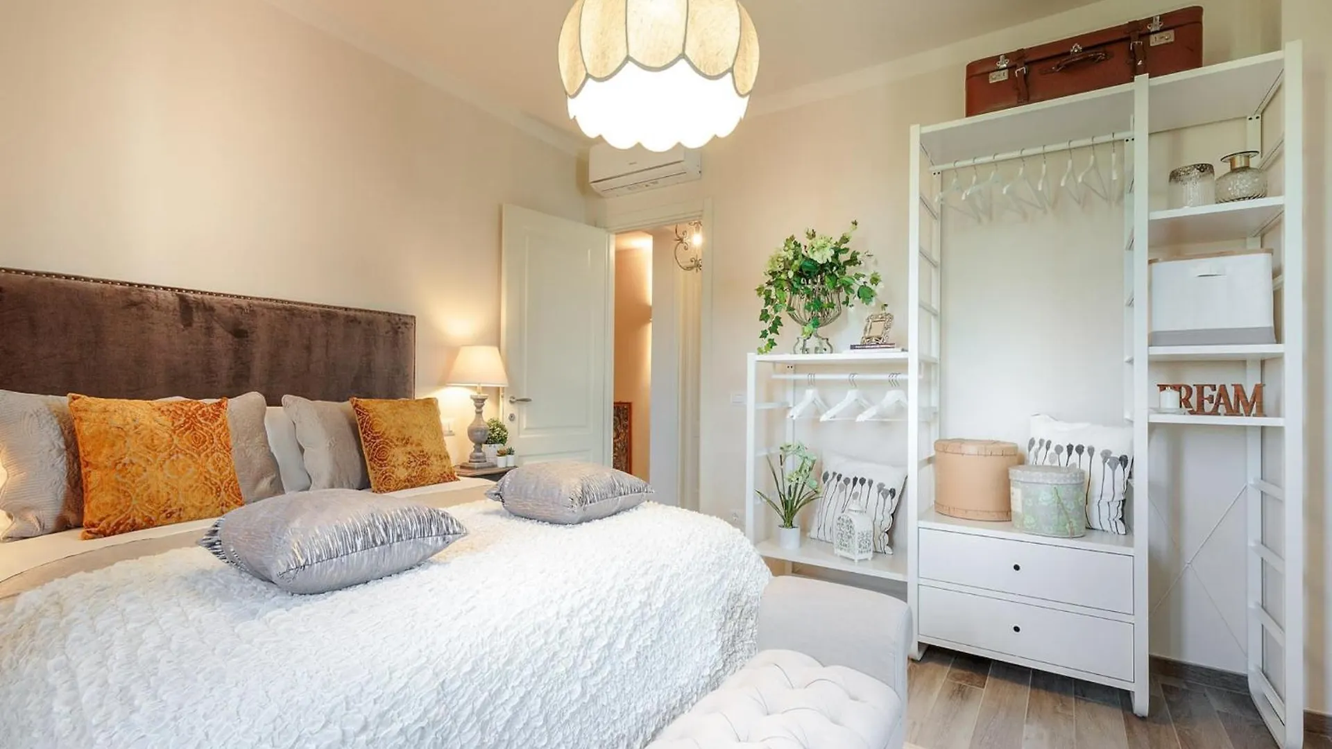 Villa In Lucca Town With Sunny Garden Capannori